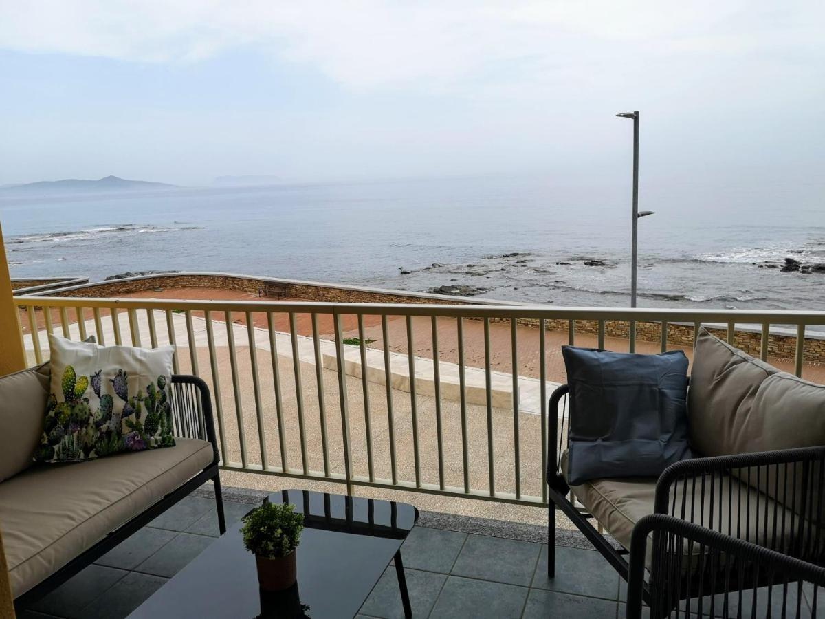 Вілла Casa Con Terrazza Fronte Mare Санта-Лючія Екстер'єр фото